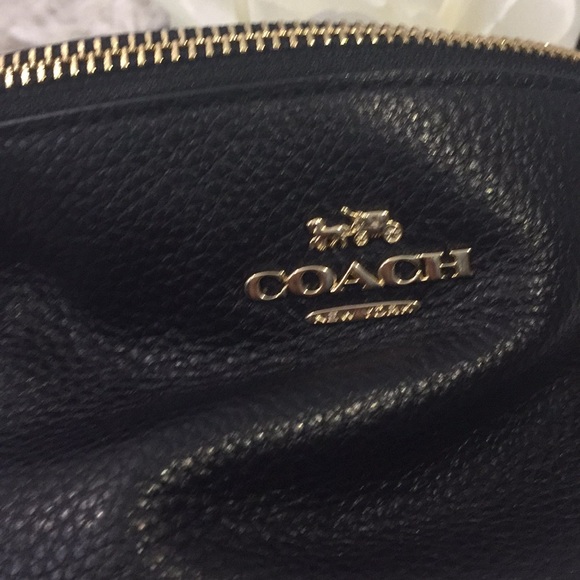 Coach Black Leather Belt Bag/Fanny Pack - Picture 5 of 12